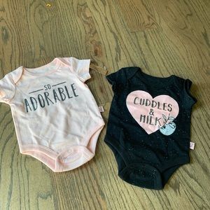 Onesies set of 2